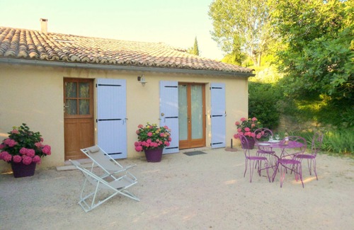 Suzette House | Spacious and comfortable gite for 3 people