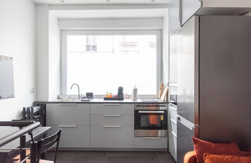 Epinettes Apartment | Spacious and comfortable apartment in Paris 17th.