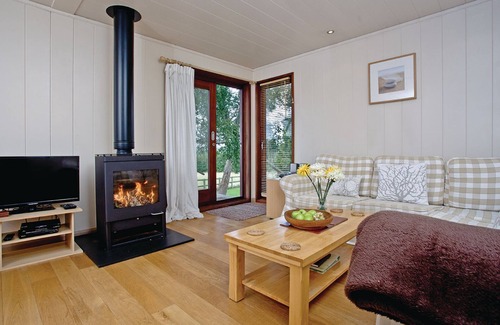Dawlish Cabin | Spacious and contemporary lodge with countryside views.