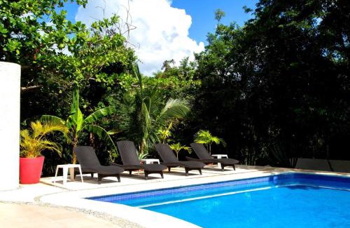 Playacar House | Spacious and elegant vacation home for 6 people in a private condominium