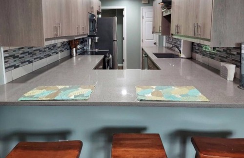 Trotwood House | Spacious and Modern 3-Bedroom Apartment with Outdoor Patio and Modern Amenities!