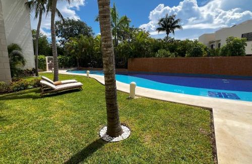 Puerto Aventuras Apartment | Spacious Apartment with Terrace, Pool and Beach Access