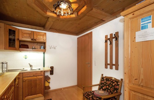 Runhof Apartment | Spacious Apartment in Längenfeld near Ötz Valley Alps