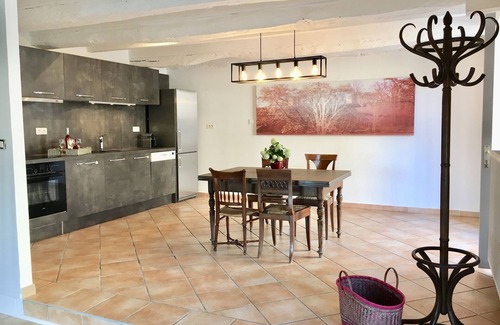 Cluny Apartment | Spacious apartment