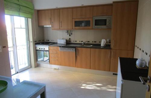 Ferragudo Apartment | Spacious Apartment in Old Ferragudo Village