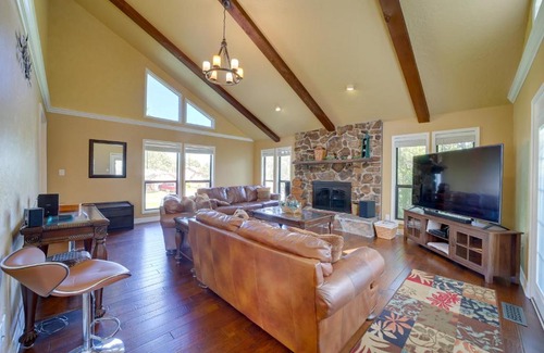 Fort Smith House | Spacious Arkansas Abode with Balcony and Fire Pit!