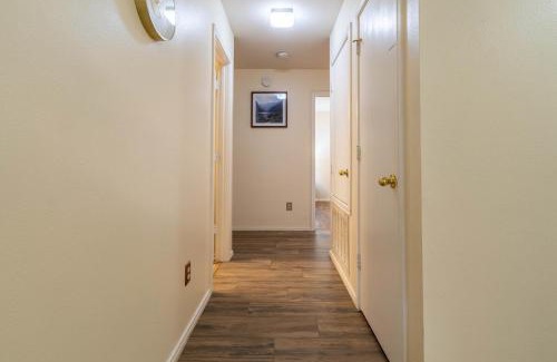 San Antonio House | Spacious Bandera Family Fun House with King bed