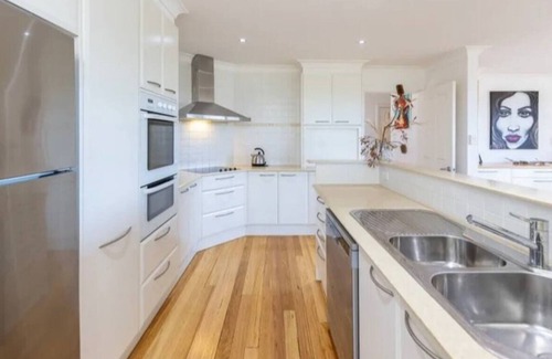 Diamond Beach House | Spacious beach house with ocean views-just steps to the beach