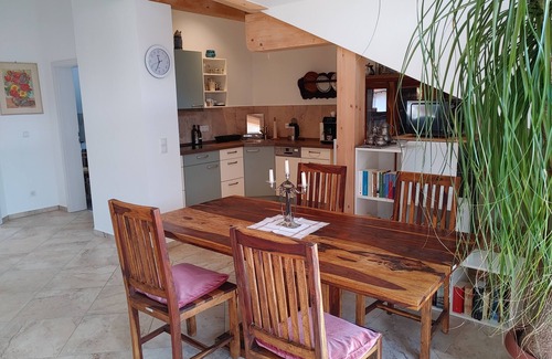 Prien am Chiemsee Apartment | Spacious, bright apartment on the top floor, 92 sqm, balcony with mountain view