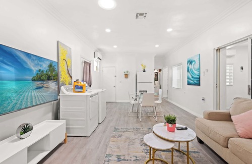 Westmont House | Spacious & Bright Home Fully Equipped
