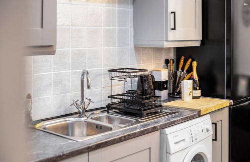 Birmingham City Centre Apartment | Spacious City Apartment in Birmingham