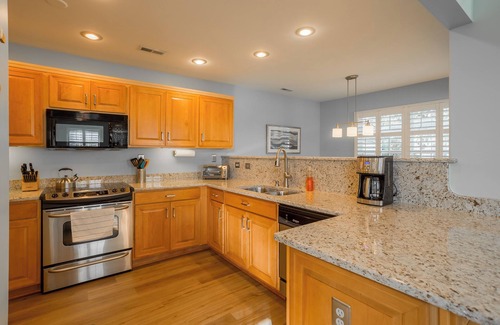 Keys Of Marsh Harbor House | Spacious/Clean/Stunning Townhouse in Rehoboth Beach Pool Sleeps 12