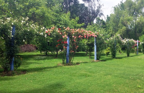 Pirque House | Spacious Colonial Villa near Concha y Toro