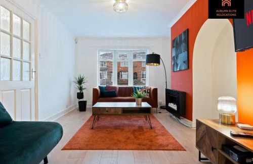 Birmingham Villa | Spacious Contractor house 3 bed rooms Birmingham B23 FREE PARKING & WiFi