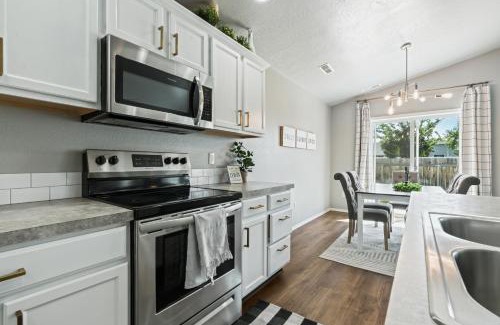 Nampa House | Spacious Cool Springs! Central Nampa 3 Bed