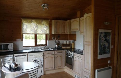 Romney Marsh House | Spacious cottage with sauna looking out on astonishing grasslands