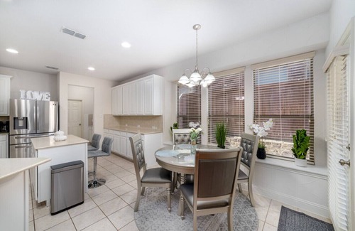 Valley Ranch House | Spacious Cozy Home in Central DFW–Perfect Location