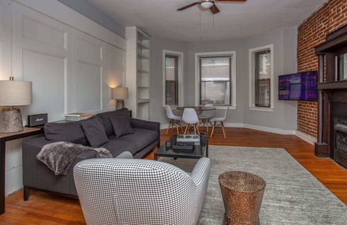Central West End Apartment | Spacious CWE Apts near BJC by Zencity