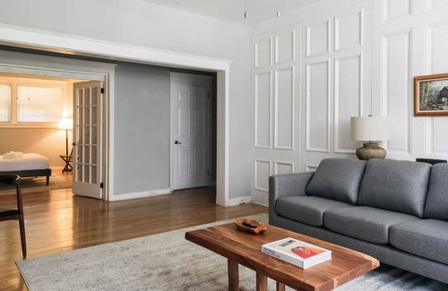 Central West End Apartment | Spacious CWE Apts near BJC by Zencity