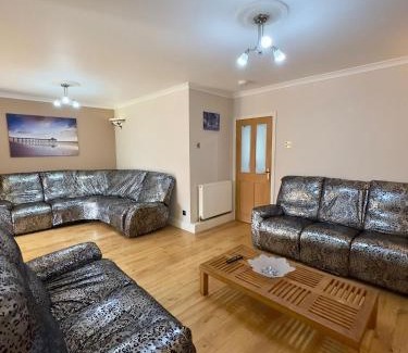 Heath House | Spacious Double Room