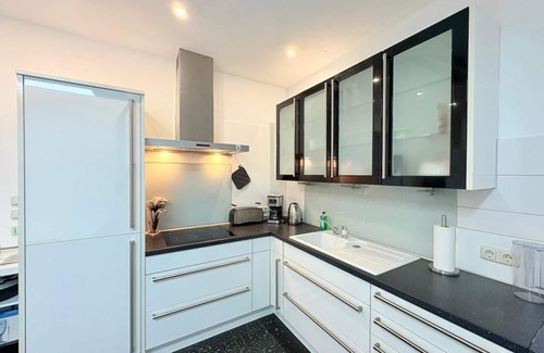 Daberstedt Apartment | Spacious family loft for groups of up to 10 people near the main train station