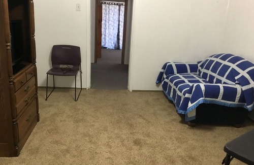 Alpine House | Spacious Family Retreat - weekly and monthly discounts