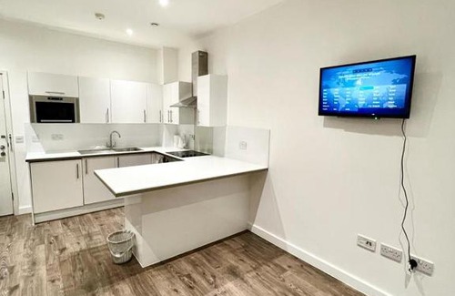 Fairfield Apartment | Spacious Flat in West Croydon