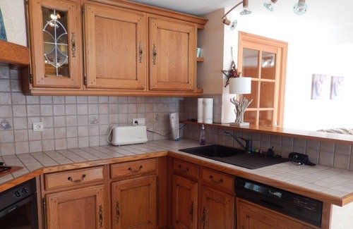 Saint-Jean-de-Sixt Apartment | Spacious furnished apartment overlooking the Aravis range, sunny, quiet, 76 m2