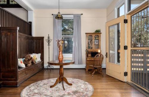 Five Points South House | Spacious Historic Family Home Near UAB