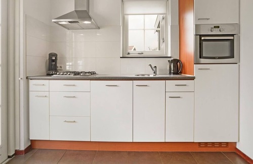 Municipality of Nissewaard House | Spacious holiday home with jetty