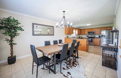 Joelton House | Spacious Home 25 minutes from Nashville! Sleeps 15