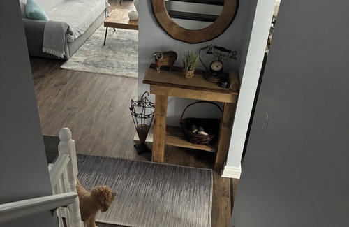 Niagara Falls House | Spacious Home in Niagara - Sleeps up to 10 guests, 10 mins to the Falls