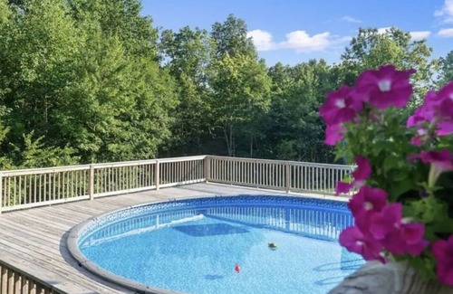Cave City House | Spacious home in Cave City. Pet friendly, RV hook-up!