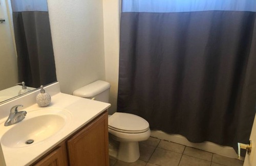 Menlo Park House | Spacious home sweet home near downtown Tucson!