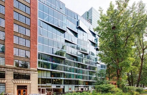International District Apartment | Spacious Loft in Heart of Montreal, Prime Location