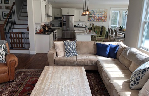 Saratoga Springs House | Spacious, Luxurious Saratoga Track Rental