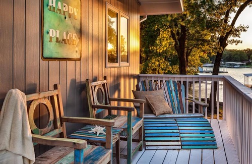 Osage Beach Cottage | Spacious Luxury Lake Cottage, beautiful flat lawn and breathtaking views!