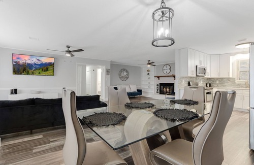 Boiling Springs House | Spacious & Modern Retreat with Game Room