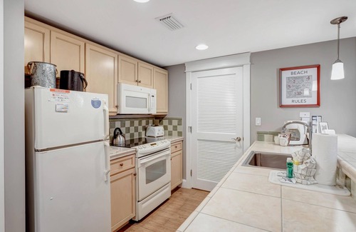 Villa Lago Condo | Spacious One Bedroom, Two Bath Unit in a Prime Location, Featuring a King Bed at Sandestin Golf and Beach Resort!