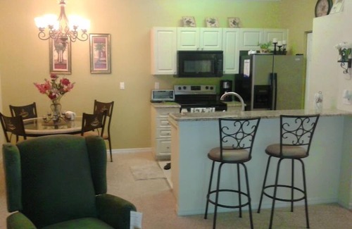 North Naples Condo | Spacious one bedroom-one bath condo