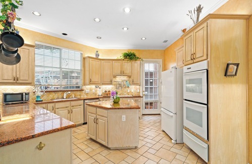 Plano House | Spacious Pet-Friendly Home Relaxing Backyard Oasis with Pool and SPA