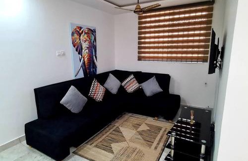 Adenta Apartment | Spacious Quiet & Cozy- Close to Highway-Parking