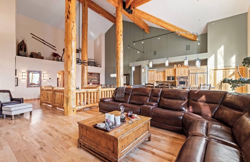 Park Meadows House | Spacious, Quiet, Private Hot Tub, Easy Drive to Everything