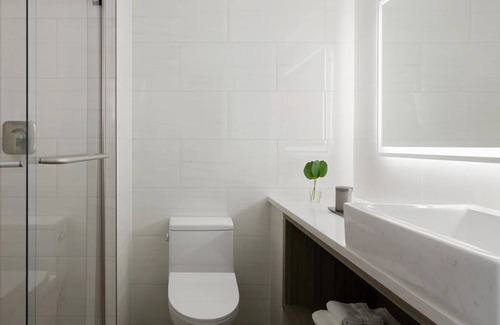 Pinellas Point Hotel | Spacious Retreat Near St. Pete Beach, Fort De Soto & Local Attractions