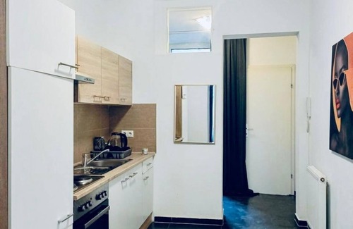Thurygrund Apartment | Spacious Room for Up to 5 Guests, Währinger Park