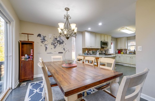 Clifton House | Spacious & Serene Lake Ridge Retreat w/Game Room!
