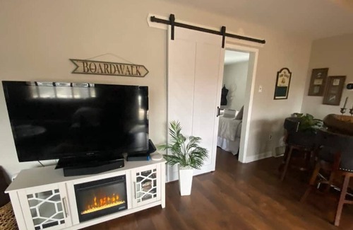 Somers Point House | Spacious Single Family - Minutes to the Ocean City Beach & Boardwalk