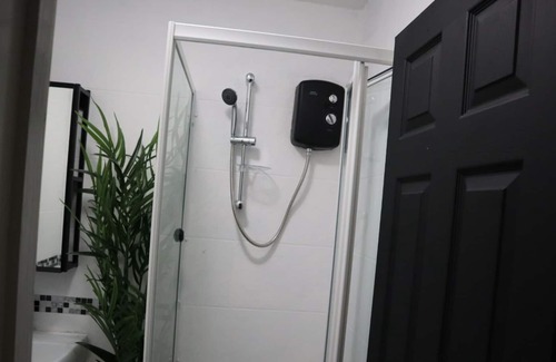 Vassall Apartment | Spacious studio- heart of London, minutes from O2 Academy Brixton