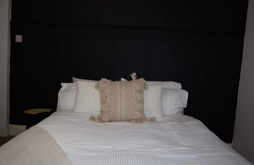Vassall Apartment | Spacious studio- heart of London, minutes from O2 Academy Brixton