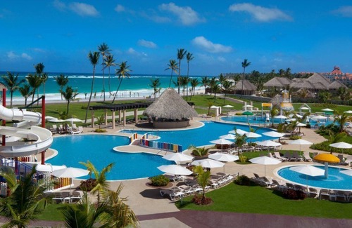 Punta Cana Hotel | Spacious Suites & Hydro Spa: Caribbean Family Adventure! | 2 Units